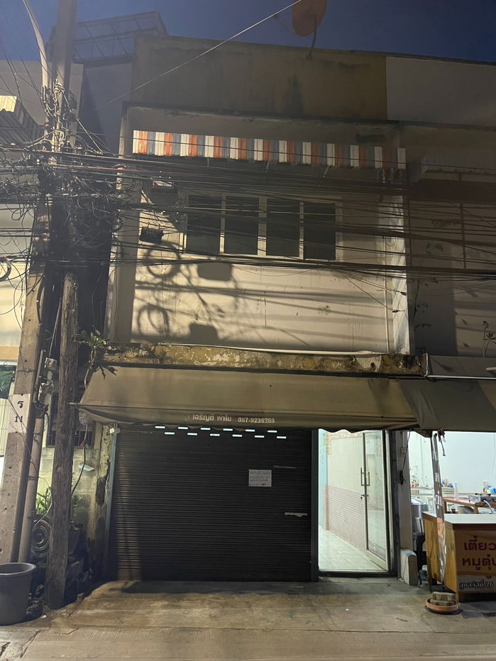 รูป ตึกแถว 2 ชั้น ให้เช่าอยู่ซอยสุขสวัสดิ์ 26 สามารถทำการค้าขาย อยู่อาศัยหรือทำธุรกิจต่างๆได้ - รูปที่ 1/6