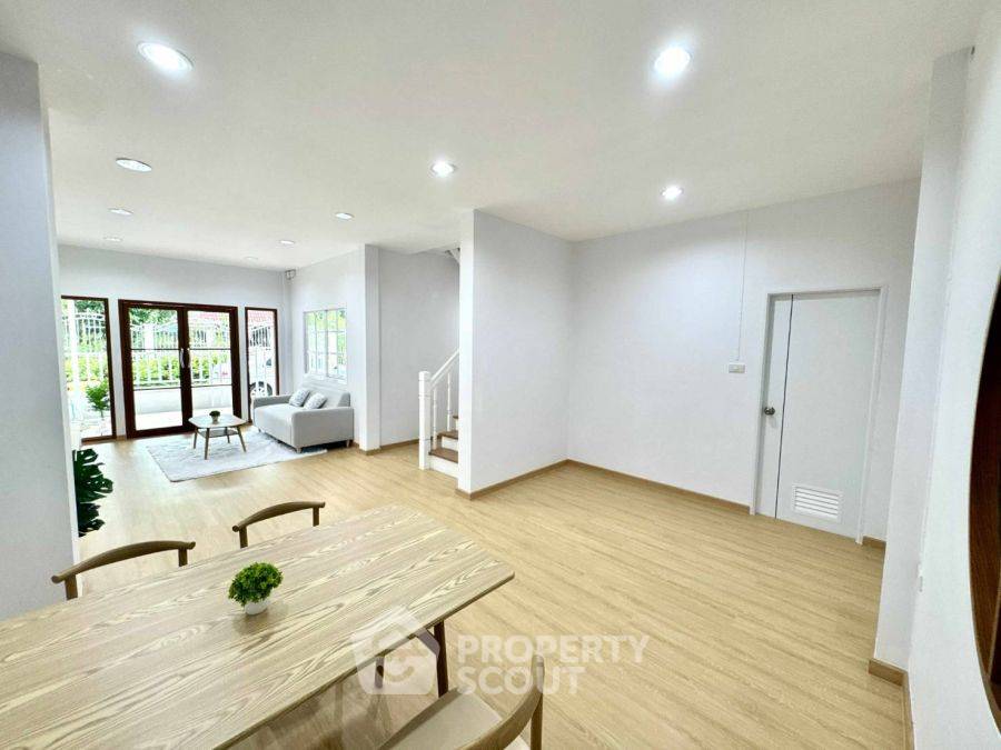 picture 3-BR House at Suetrong Cozy Bang Bua Thong-340 in Lahan (ID 2317586) - 6/9