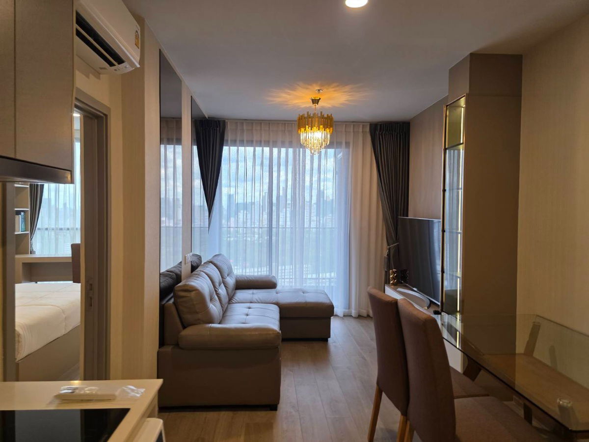 picture 🎈#OL2306_495🎈𝗙𝗼𝗿 𝗥𝗲𝗻𝘁 4️⃣3️⃣k.🔥🔥 ‼️✨Beautiful and luxurious room, ready to move in‼️✨ 𝐂𝐨𝐧𝐝𝐨 𝗧𝗵𝗲 𝗖𝗿𝗼𝘄𝗻 𝗥𝗲𝘀𝗶𝗱𝗲𝗻𝗰𝗲𝘀 - 1/8