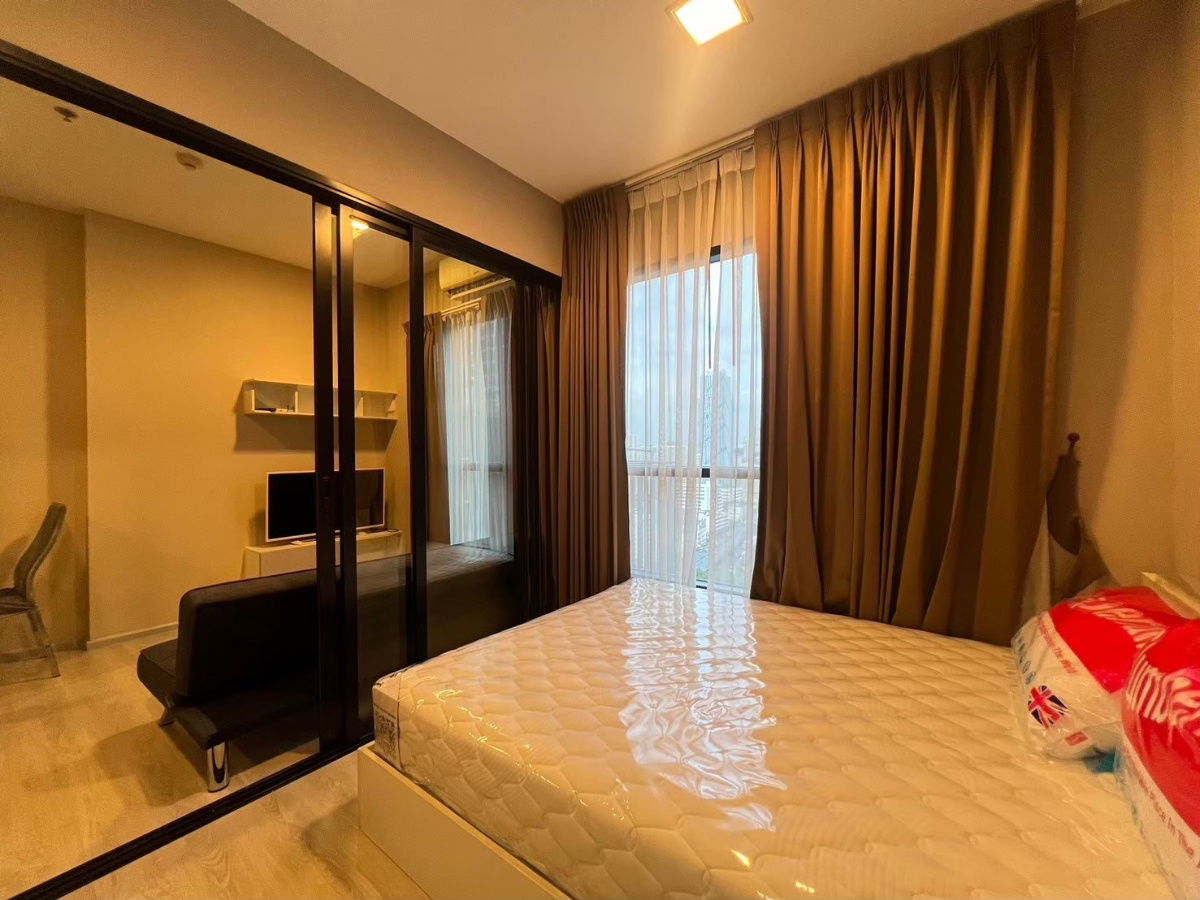 picture For Rent Condolette Midst Rama 9 - 2/8