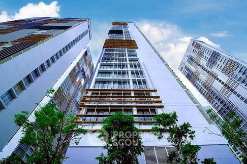 3-BR Condo at Park Origin Phrom Phong near BTS Phrom Phong (ID 2317403)