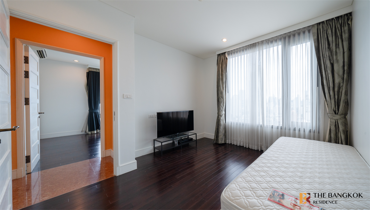 picture Aguston Sukhumvit 22  Luxury Condo at Special Price - 7/10