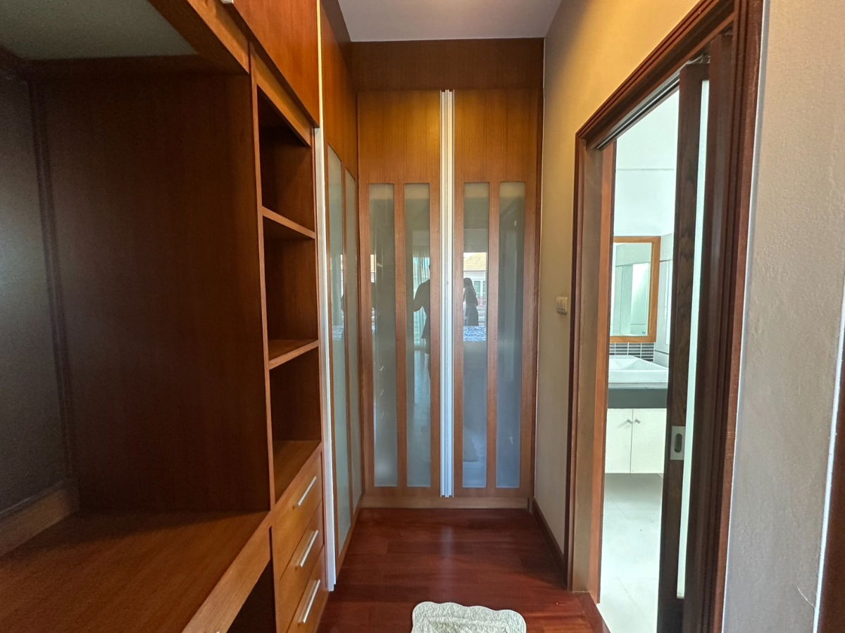 picture 🔥 Casa Acadia – Large detached house in the heart of Chonburi 🔥 📍 Prime location next to Central Chonburi, only 200 meters away. - 16/26