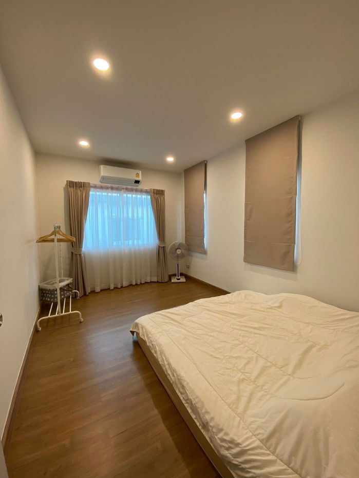 รูป บ้านเดี่ยวให้เช่า ✨ Centro Phahol-Vibhavadi ✨ 3 ห้องนอน 3 ห้องน้ำ เฟอร์นิเจอร์ และ เครื่องใช้ไฟฟ้าครบ  - รูปที่ 9/11