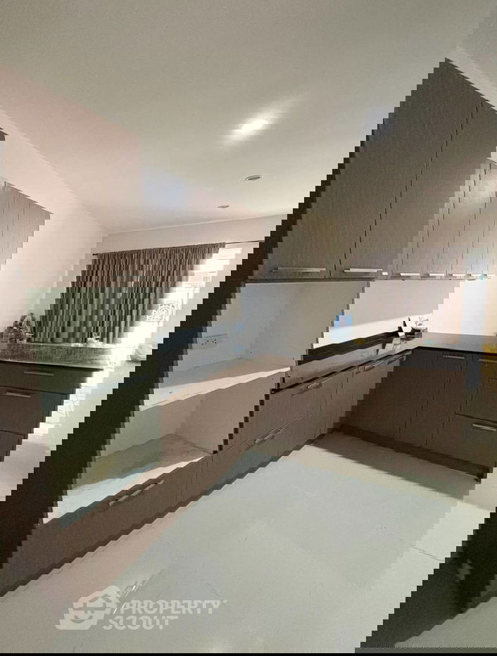 รูป ทาวน์เฮาท์ 3-ห้องนอน ที่ บ้านกลางเมือง สุขุมวิท 77 ใน สวนหลวง (ID 2311965) - รูปที่ 8/13