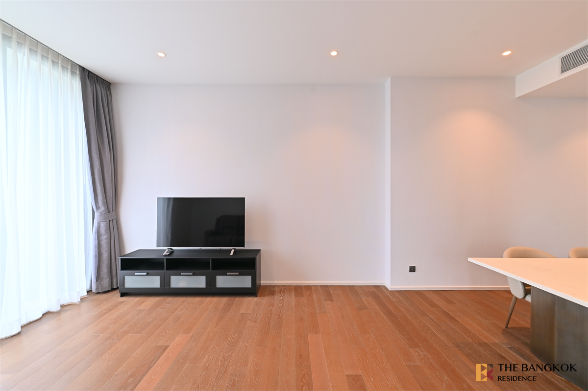 picture Luxury Condo at Special Price Muniq Langsuan - 5/10