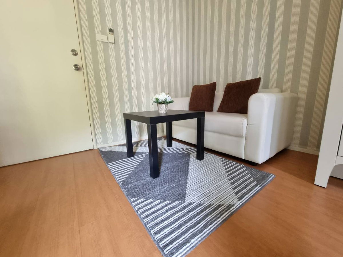 picture 🌉Urgent sale 1.05 million Lumpini CondoTown Romklao Suvarnabhumi near Airport Rail Link Lat Krabang station - 4/18