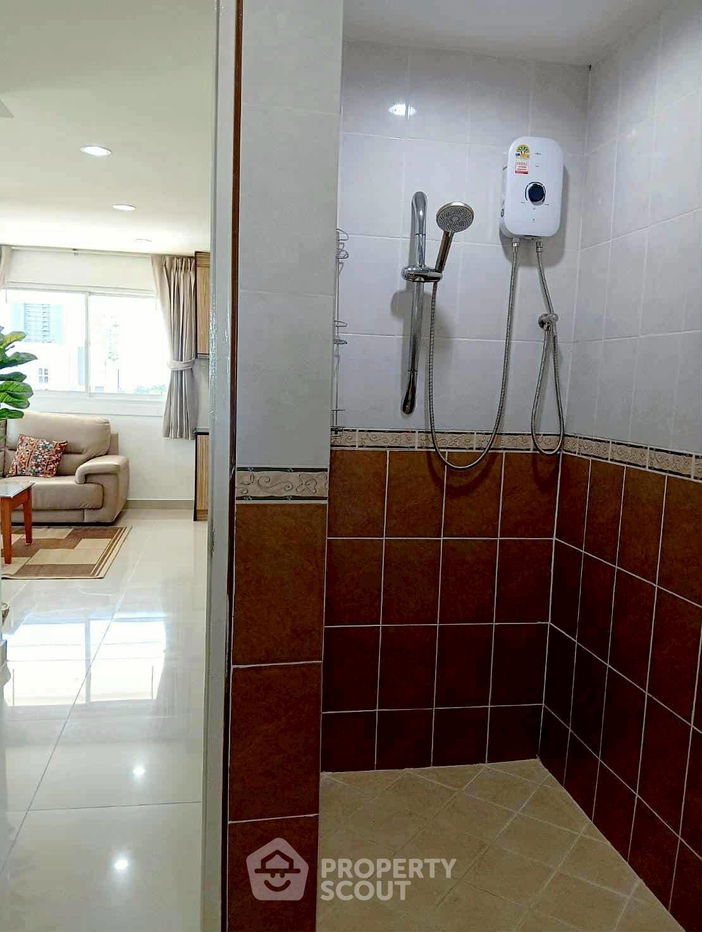 picture 1-BR Condo at Porch Land 2 Jomtien Resort Condominium close to Pattaya (ID 2315104) - 11/18