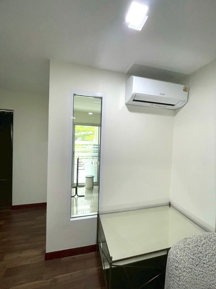 รูป ให้เช่า 2 ห้องนอนรีโนเวทใหม่ ตกแต่งสวย คอนโด The Room Sukhumvit 79 ใกล้รถไฟฟ้า BTS อ่อนนุช  - รูปที่ 5/21