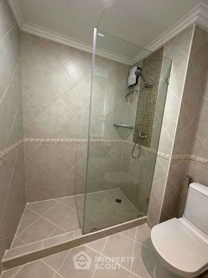 picture 2-BR Condo at View Talay 2 Condominium Jomtien close to Pattaya South (ID 2314554) - 13/16