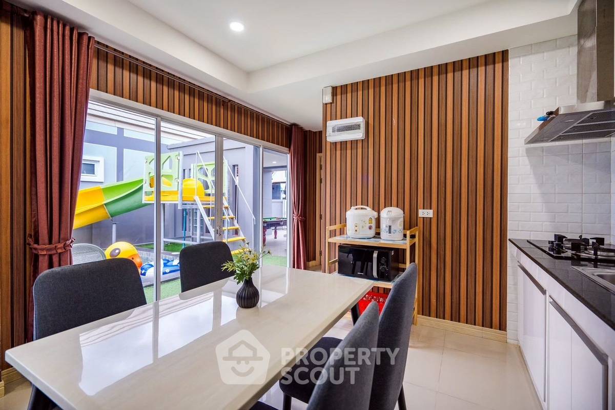 picture 3-BR Villa in Hua Hin (ID 2317829) - 10/36