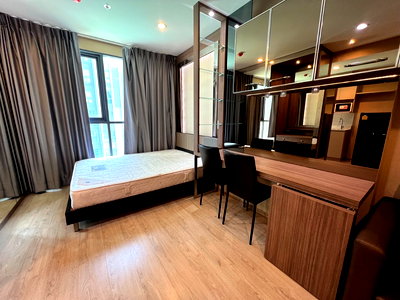 คอนโดให้เช่า : ให้เช่าคอนโด Ideo Q จุฬา Studio 24 ตรม แต่งสวย ครบ พร้อมอยู่