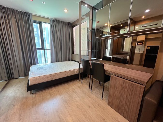 ให้เช่าคอนโด Ideo Q จุฬา Studio 24 ตรม แต่งสวย ครบ พร้อมอยู่