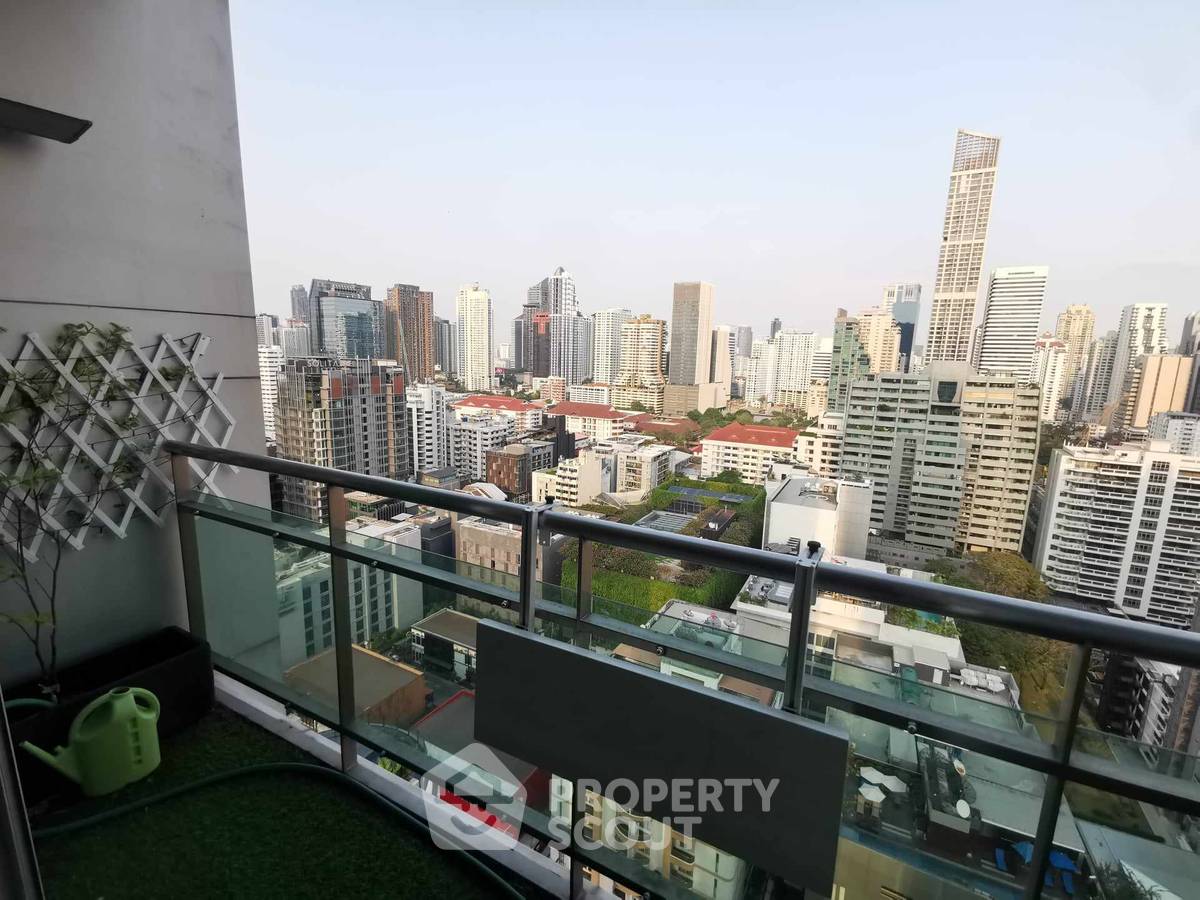 picture 2-BR Condo at The Prime11 Sukhumvit Condominium near BTS Nana (ID 1710260) - 7/13