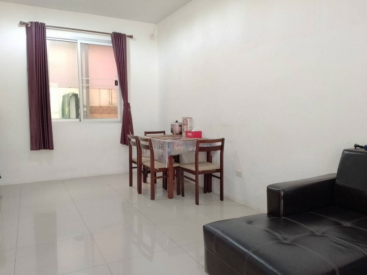 รูป ขายทาวน์โฮม 2 ชั้น 3 ห้องนอน 2 ห้องน้ำ - รูปที่ 3/15
