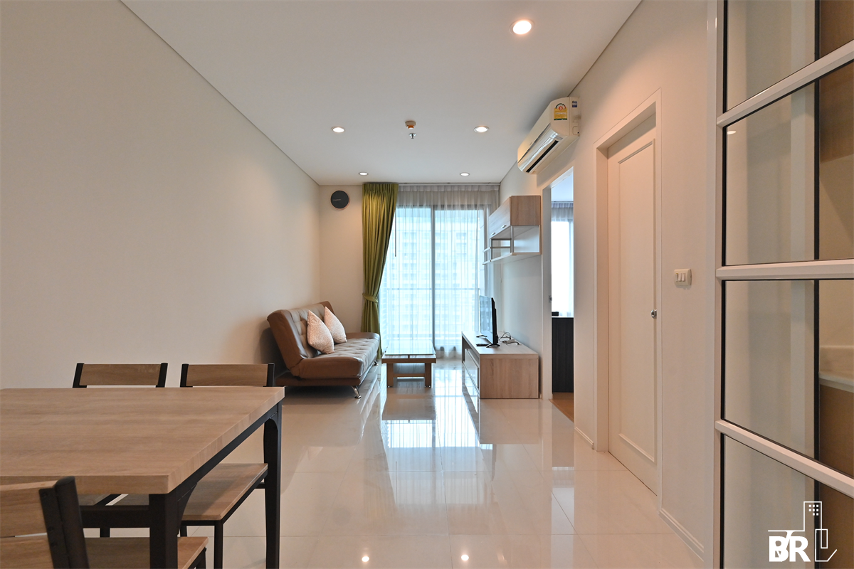 picture Villa Asoke near MRT Phetchaburi Station Easy Start with a City Dweller Lifestyle - 6/10