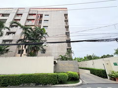 logo project The Peony