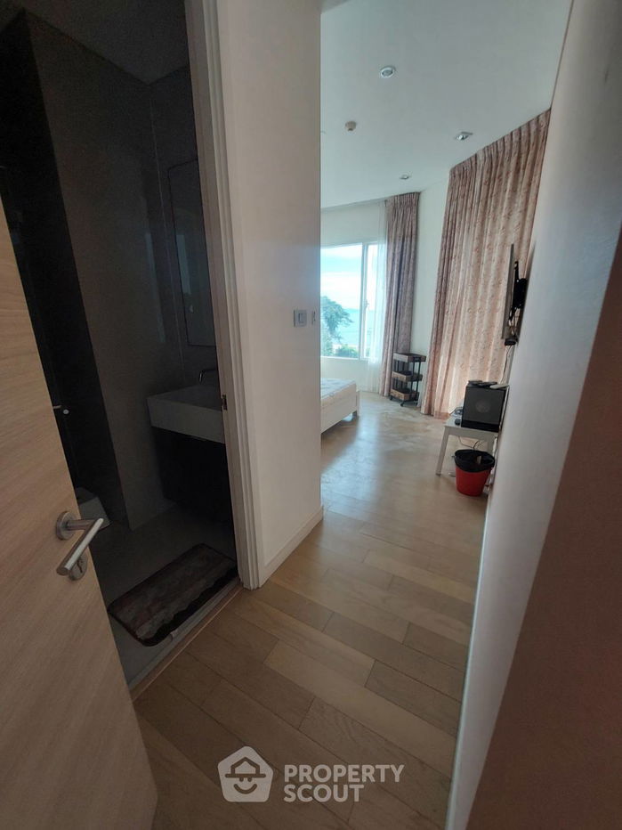 picture 3-BR Condo at Reflection Jomtien Beach Pattaya close to Pattaya (ID 1557838) - 9/16