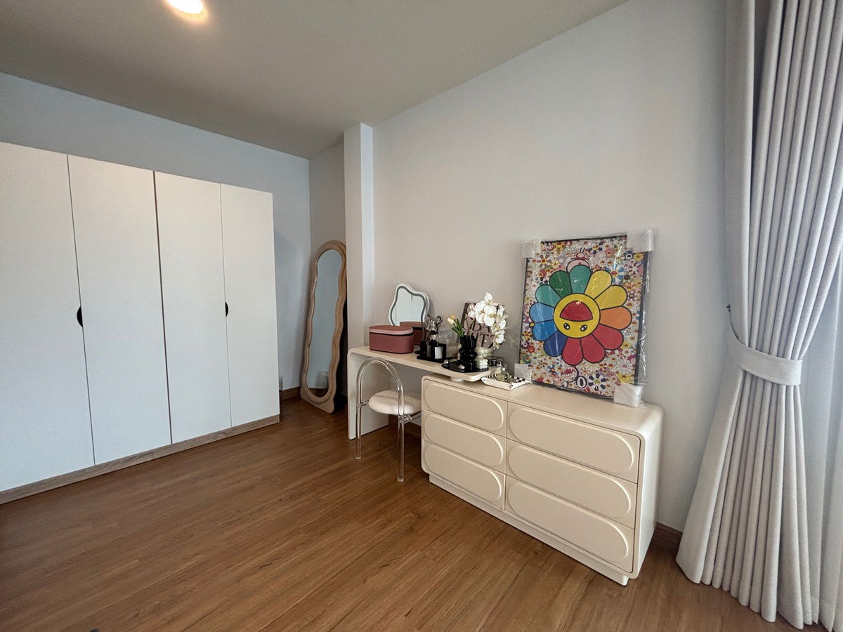 รูป ให้เช่าบ้านหรู 4 ห้องนอน เซนโทร บางนา เฟอร์ครบ ใกล้เมกาบางนา - รูปที่ 19/28