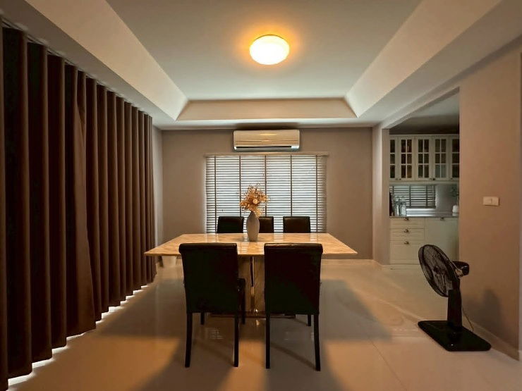 picture House for sale, Land and Houses, Chaiyapruek Ramintra - Phraya Suren Village, corner house, near the village club, shady, peaceful, very livable. - 6/19