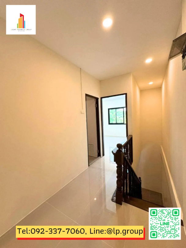picture For sale: 2 floor townhouse, "Nattakan Village 3-5", near expressway, hospital, department store, ready to move in. - 5/9
