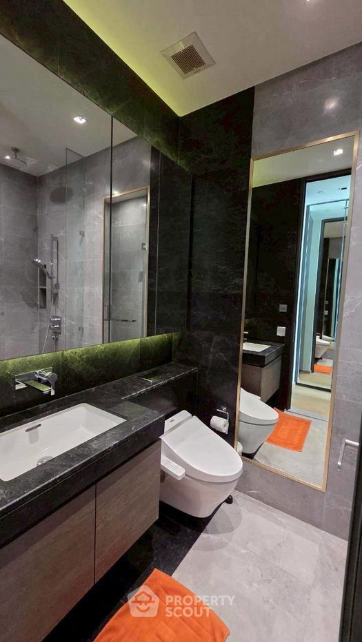 picture 1-BR Condo at 28 Chidlom near BTS Chit Lom (ID 2318003) - 7/14