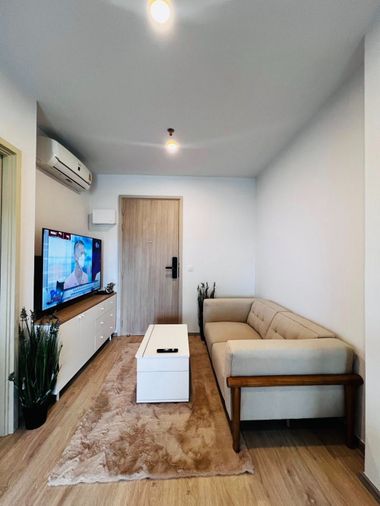 ว่างพร้อมเช่า  1 ห้องนอน ทิศใต้ วิวแม่น้ำ เฟอร์ครบ ห้องใหม่