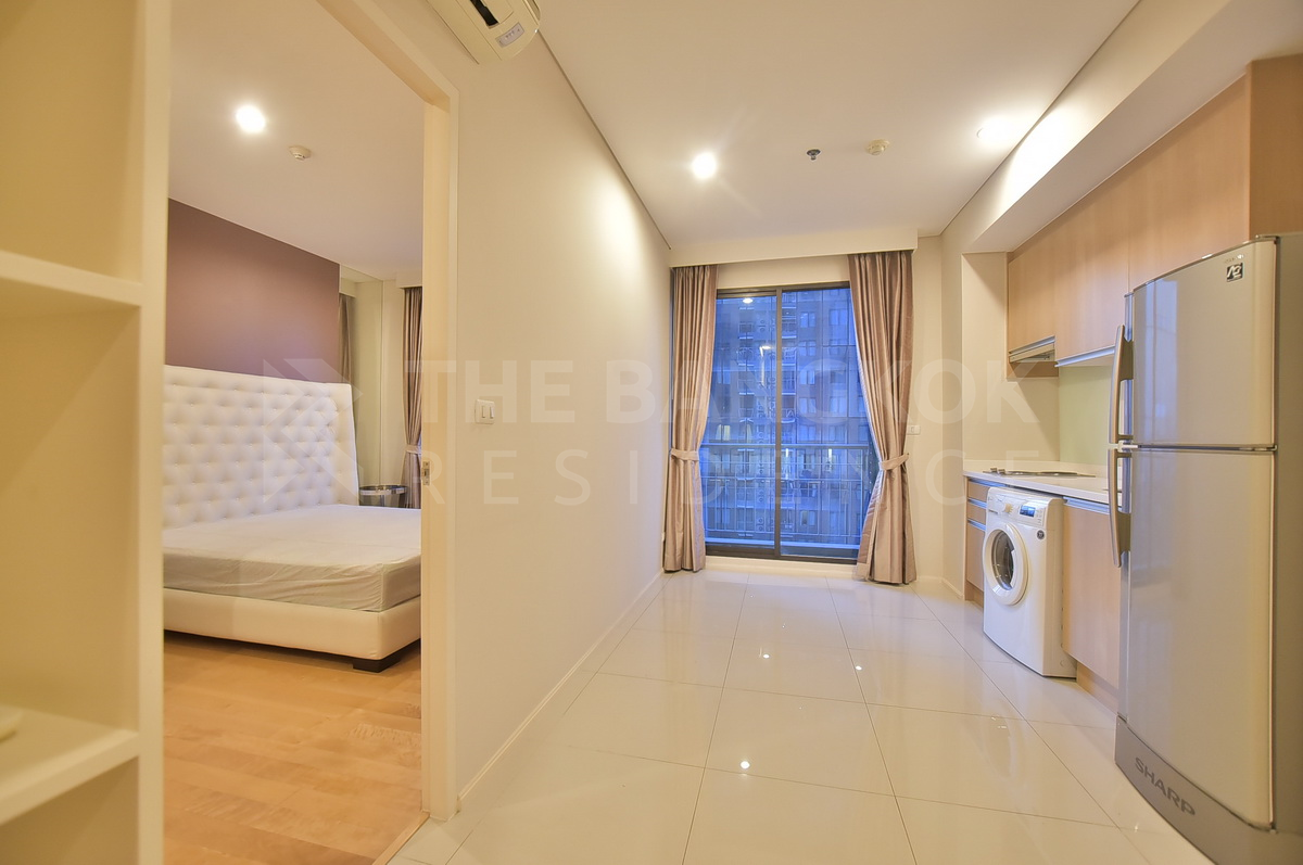 picture Villa Asoke Comfortable and Ready to Move-in near MRT Phetchaburi Station - 5/10