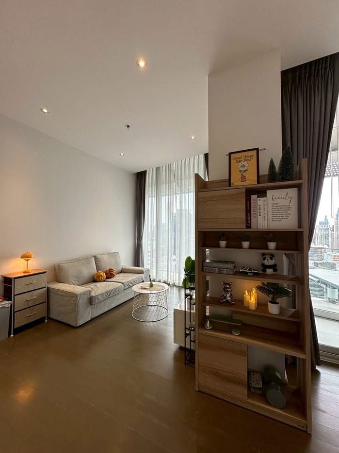 picture Elegant 1-Bedroom Condo near BTS Ratchadamri – Fully Furnished with Premium Facilities - 2/15