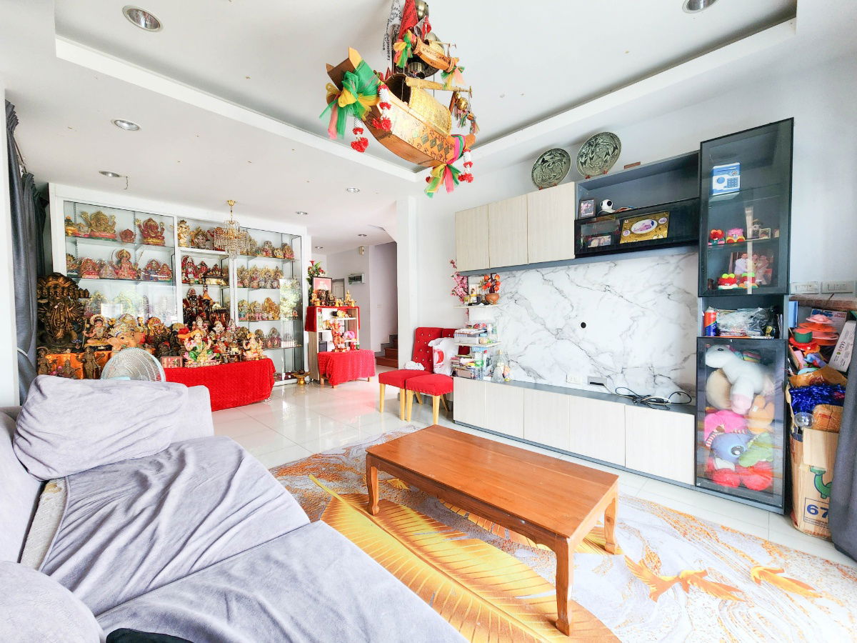 รูป หมู่บ้านศรีสุข บ้านเดี่ยว 5 นอน 3 น้ำ เนื้อที่ 78 ตร.ว. ทำเลคุณภาพ เดินทางสะดวก ใกล้ถนนพระราม2 บางขุนเทียน พุทธบูชา ทุ่งครุ สุขสวัสดิ์ ถนนกาญจนาภิเษก  - รูปที่ 2/20