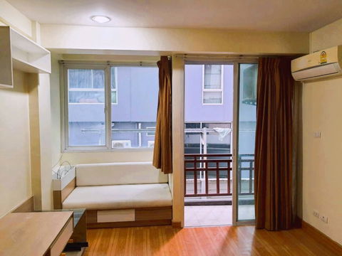 ปรินดาคอนโดทาวน์ (Parinda Condo town) ดอนหัวฬ่อ เมืองชลบุรี