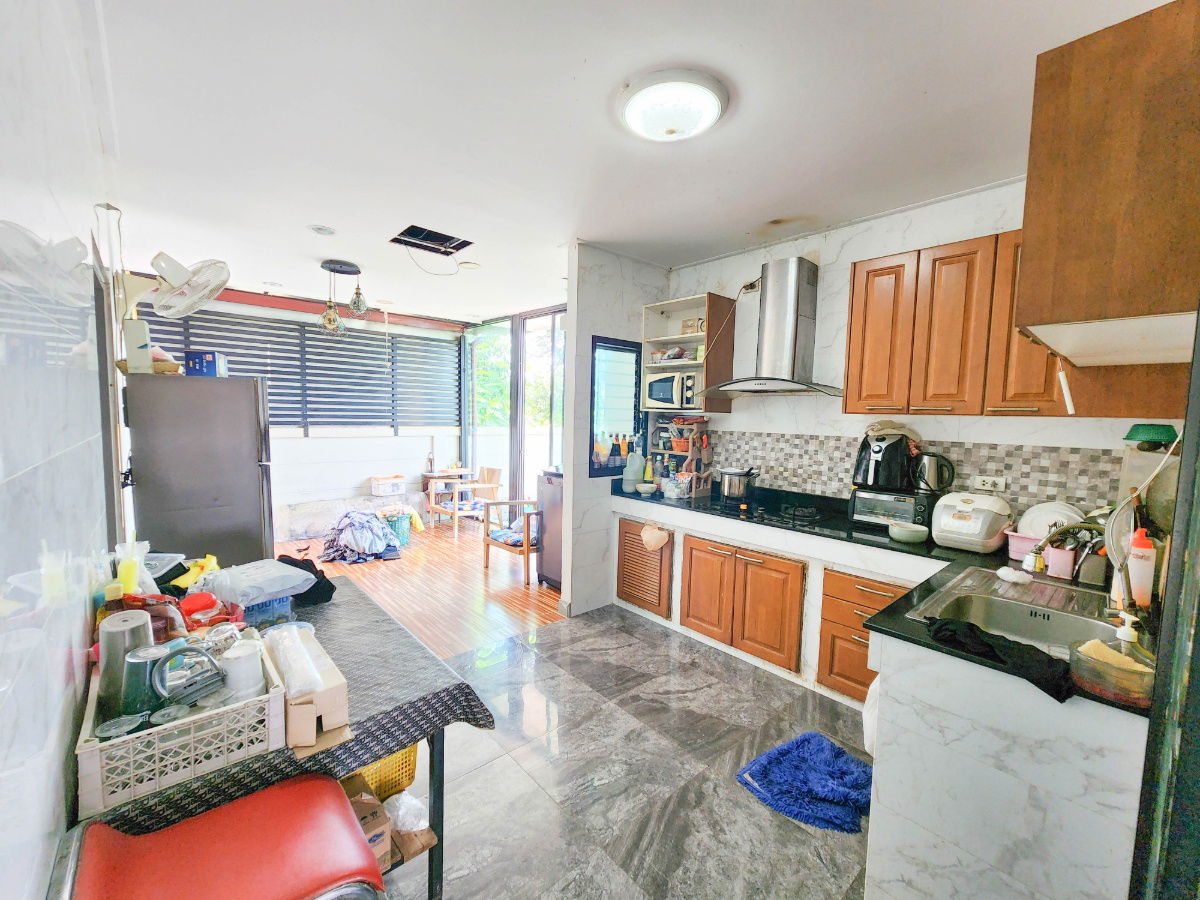 รูป หมู่บ้านศรีสุข บ้านเดี่ยว 5 นอน 3 น้ำ เนื้อที่ 78 ตร.ว. ทำเลคุณภาพ เดินทางสะดวก ใกล้ถนนพระราม2 บางขุนเทียน พุทธบูชา ทุ่งครุ สุขสวัสดิ์ ถนนกาญจนาภิเษก  - รูปที่ 4/20