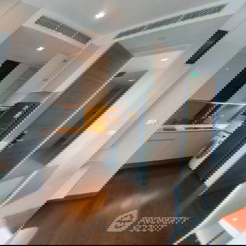picture 2-BR Condo at Q Asoke near MRT Phetchaburi (ID 2318430) - 9/14