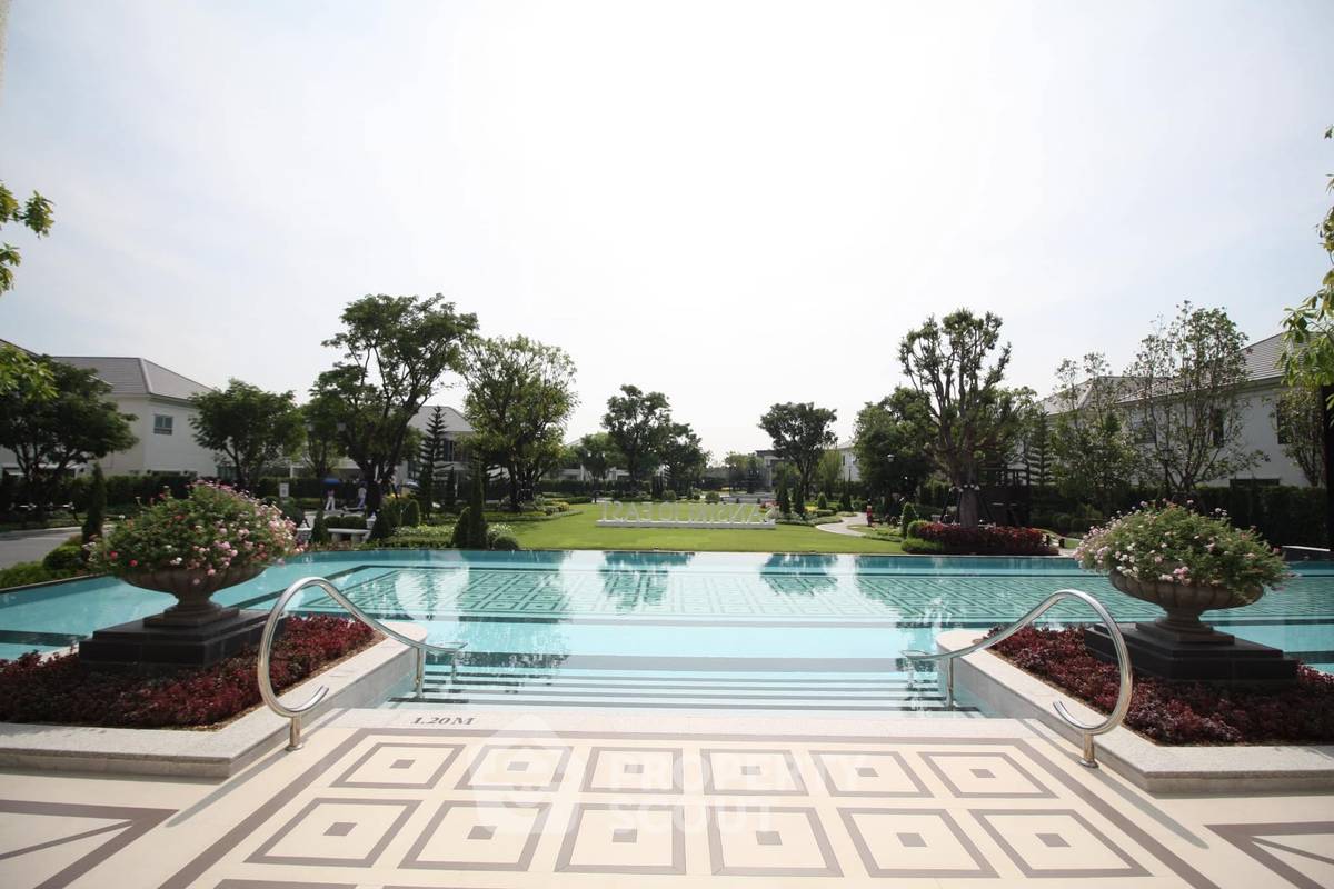 picture 5-BR House at Setthasiri Bangna KM.10 close to Suvarnabhumi Airport (ID 2229035) - 36/42
