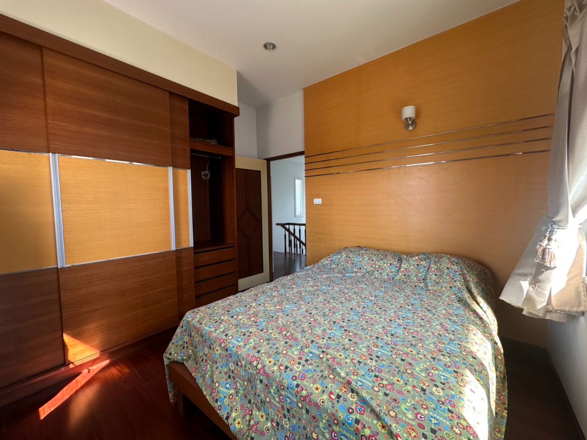 picture 🔥 Casa Acadia – Large detached house in the heart of Chonburi 🔥 📍 Prime location next to Central Chonburi, only 200 meters away. - 19/26