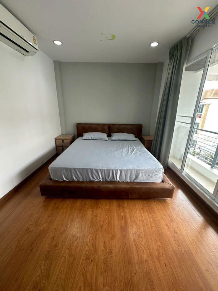 picture For Rent Townhouse/Townhome  , BAAN KLANG MUANG SATHORN - TAKSIN 2 , Bang Kho , Chom Thong , Bangkok , CX-131614 ✅ Live chat with us ADD LINE @connexproperty ✅  - 12/12