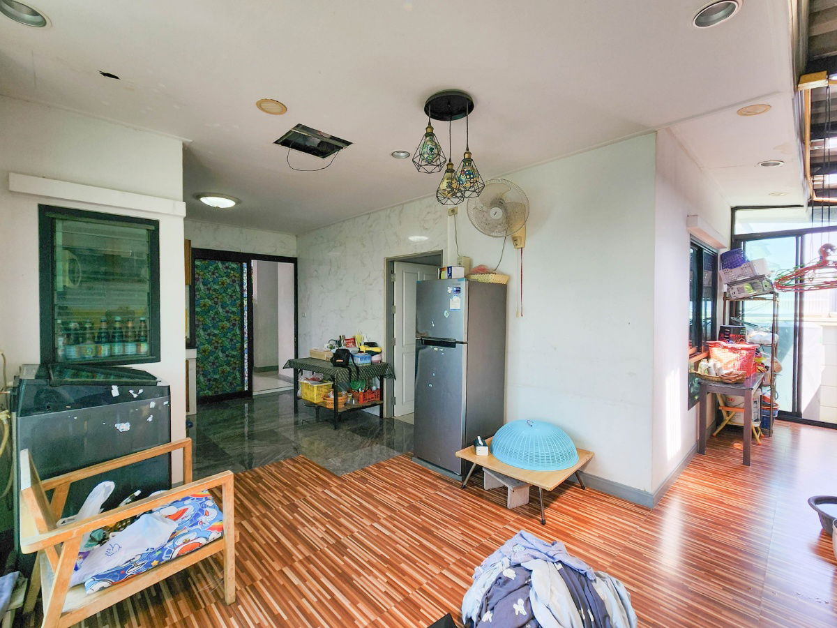 รูป หมู่บ้านศรีสุข บ้านเดี่ยว 5 นอน 3 น้ำ เนื้อที่ 78 ตร.ว. ทำเลคุณภาพ เดินทางสะดวก ใกล้ถนนพระราม2 บางขุนเทียน พุทธบูชา ทุ่งครุ สุขสวัสดิ์ ถนนกาญจนาภิเษก  - รูปที่ 5/20