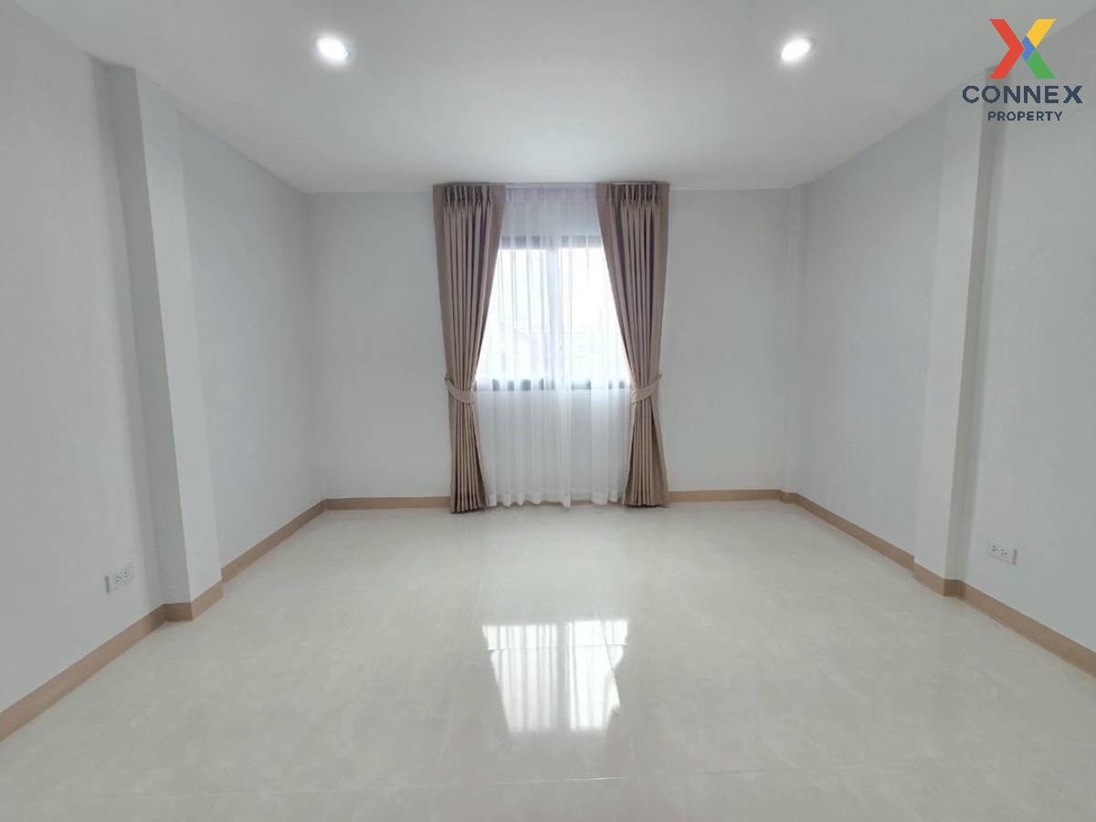 รูป ขายทาวน์เฮ้าส์/ทาวน์โฮม  บ้านธีรวรรณ รีโนเวทใหม่ บางชัน เขต คลองสามวา กรุงเทพ CX-126888 ✅ ทักไลน์ @connexproperty ตอบทันที ทีมงานมืออาชีพ ✅  - รูปที่ 11/12