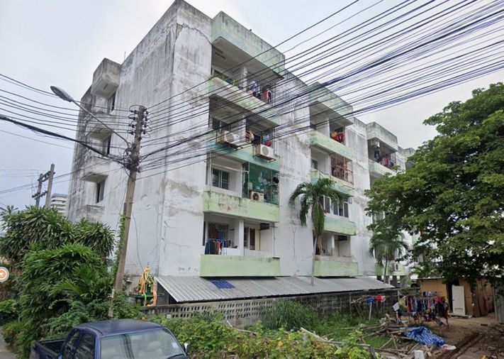 Ruamchok Condo View 1