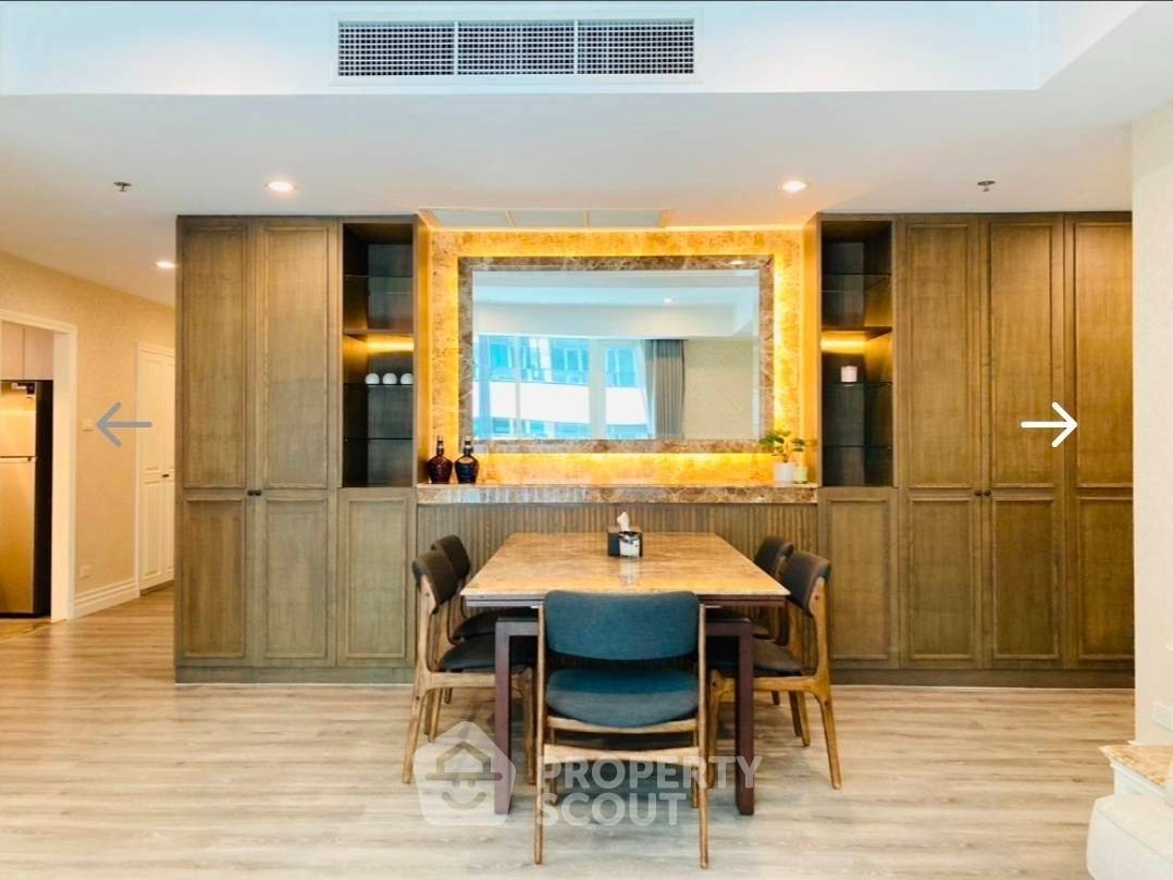 picture 2-BR Condo at Siri Residence Sukhumvit near BTS Phrom Phong (ID 2318103) - 3/13