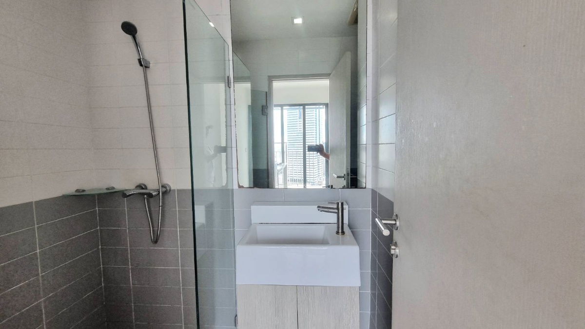 picture 💥SL-8941💥Condo for sale, good price,IDEO Mobi Sathorn👉 Add Line @cozycondo - 7/10