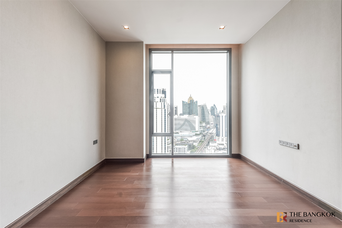 picture Q1 Sukhumvit near BTS Nana Ultimate Luxury Lifestyle with Convenience - 2/10