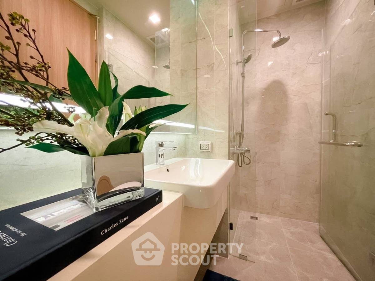 picture 2-BR Condo at Noble Around Sukhumvit 33 near BTS Phrom Phong (ID 2317660) - 14/33