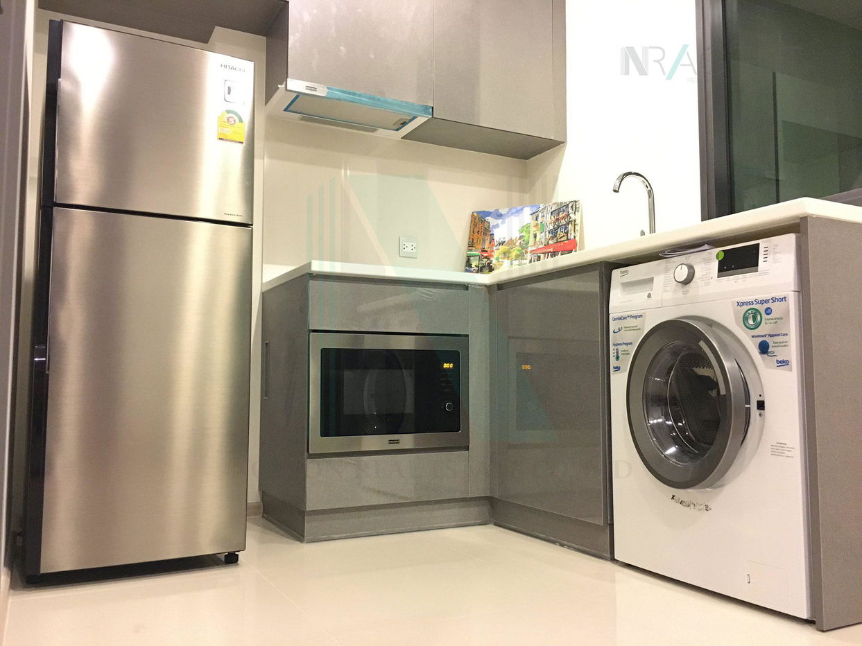 picture 🎉 For Rent Condo RHYTHM RANGNAM Building 1, Floor 24,1 bed room, Room size 35 sqm - 2/8