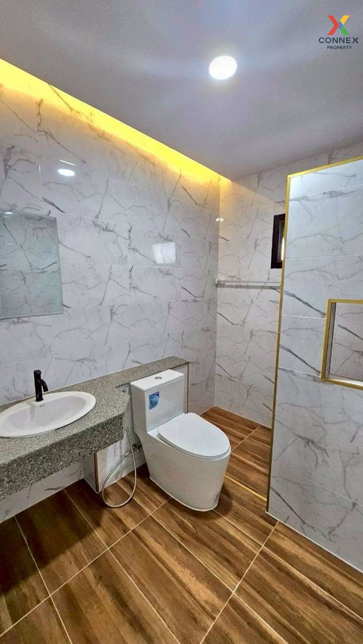 รูป ขายบ้าน  บ้าน บุรีรมย์ รังสิต คลอง4 หน้ากว้าง รีโนเวทใหม่ ลาดสวาย ลำลูกกา ปทุมธานี CX-131824 ✅ ทักไลน์ @connexproperty ตอบทันที ทีมงานมืออาชีพ ✅  - รูปที่ 8/12