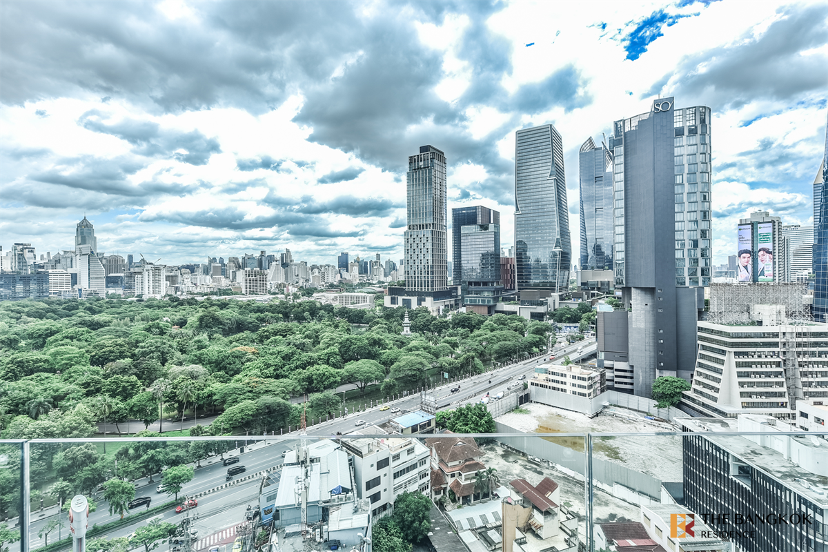 รูป ศาลาแดง วัน ใกล้ MRT สถานีลุมพินี เริ่มต้นง่ายๆ กับไลฟ์สไตล์คนเมือง - รูปที่ 4/10