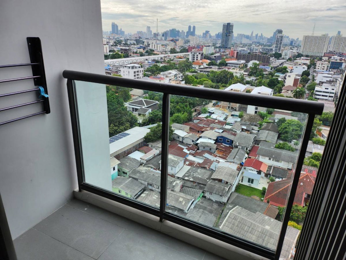 picture Urgent sale, M Jatujak a condo pet friendly Only 3.75 MB size 32.10 sqm, 1 bedroom, appointment to inspcet 085-362-6455, Julie - 3/9