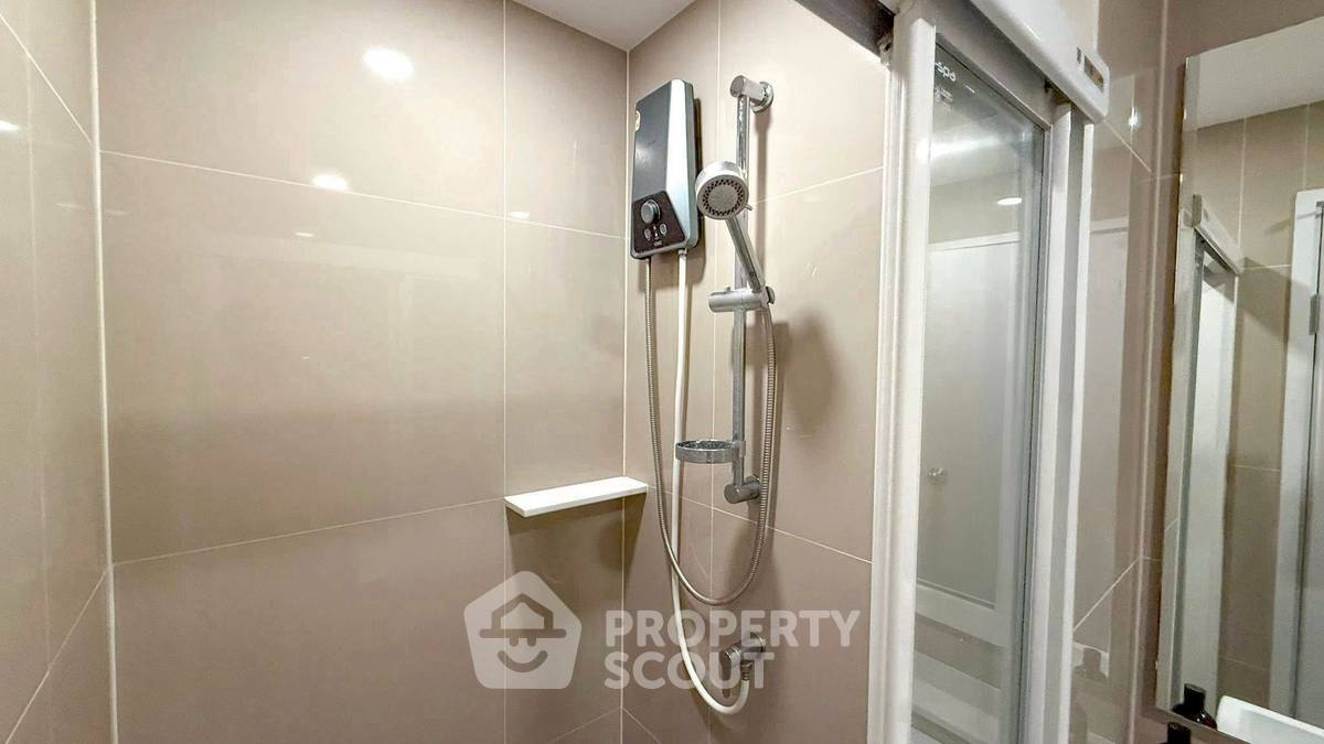 picture 1-BR Condo at Denim Jatujak near MRT Chatuchak Park (ID 2318464) - 14/15