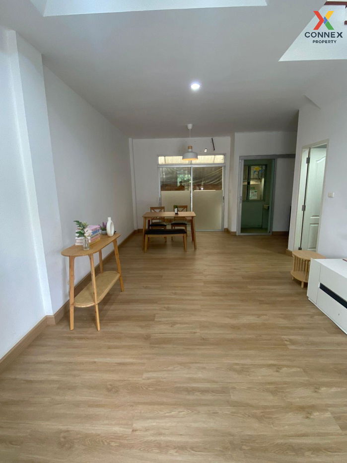 picture For Sale Townhouse/Townhome  , Baan Klang Muang The Royal Monaco Srinakarin-Pattanakarn , Suan Luang , Suan Luang , Bangkok , CX-131953 ✅ Live chat with us ADD LINE @connexproperty ✅  - 5/12