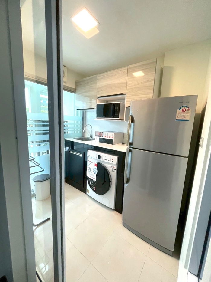 รูป ให้เช่า 2 ห้องนอนรีโนเวทใหม่ ตกแต่งสวย คอนโด The Room Sukhumvit 79 ใกล้รถไฟฟ้า BTS อ่อนนุช  - รูปที่ 6/21